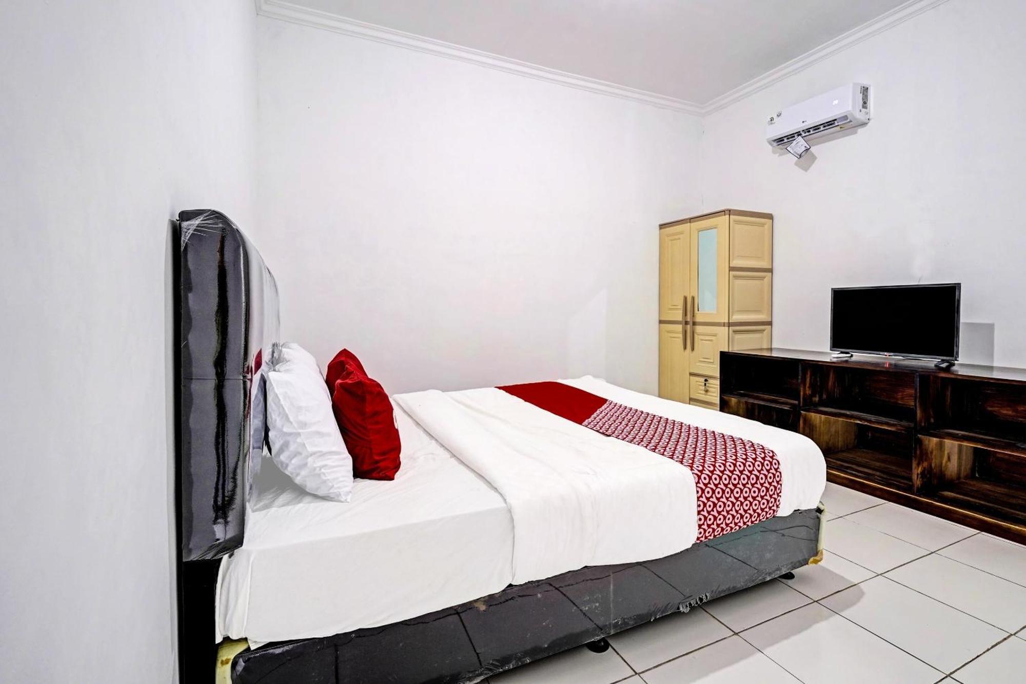 Oyo 91334 Permata Papua Guest House Pameungpeuk  Exteriér fotografie