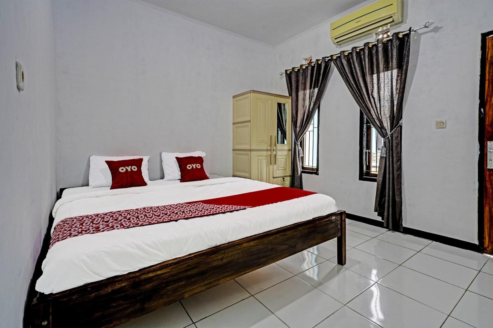 Oyo 91334 Permata Papua Guest House Pameungpeuk  Exteriér fotografie